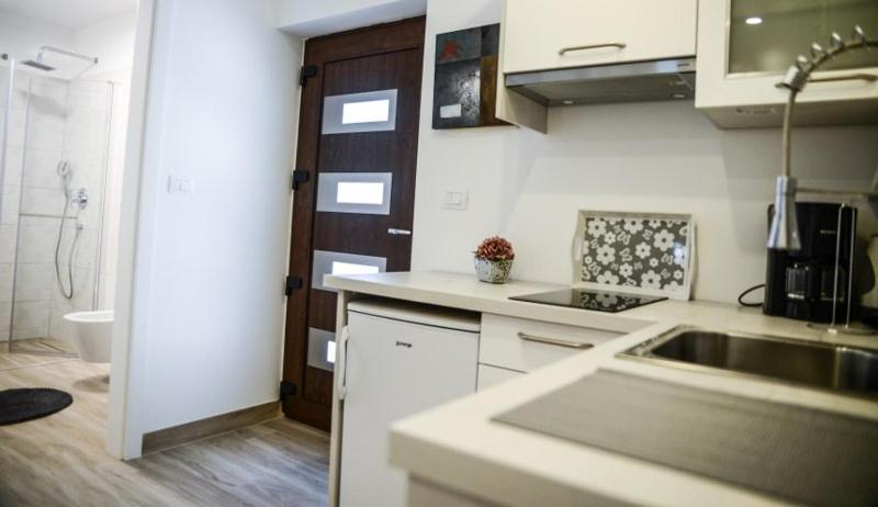 Modern Getaway Studio For Two Rovinj Extérieur photo