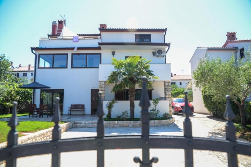 Modern Getaway Studio For Two Rovinj Extérieur photo